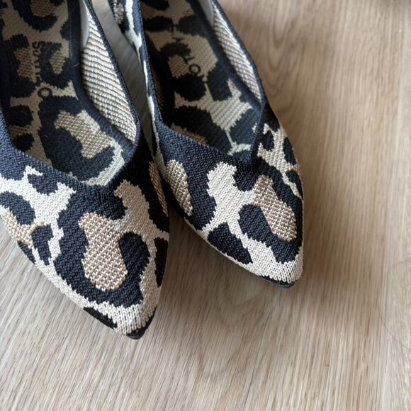 rothys leopard pointed toe flats Size 5 - Picture 2 of 9